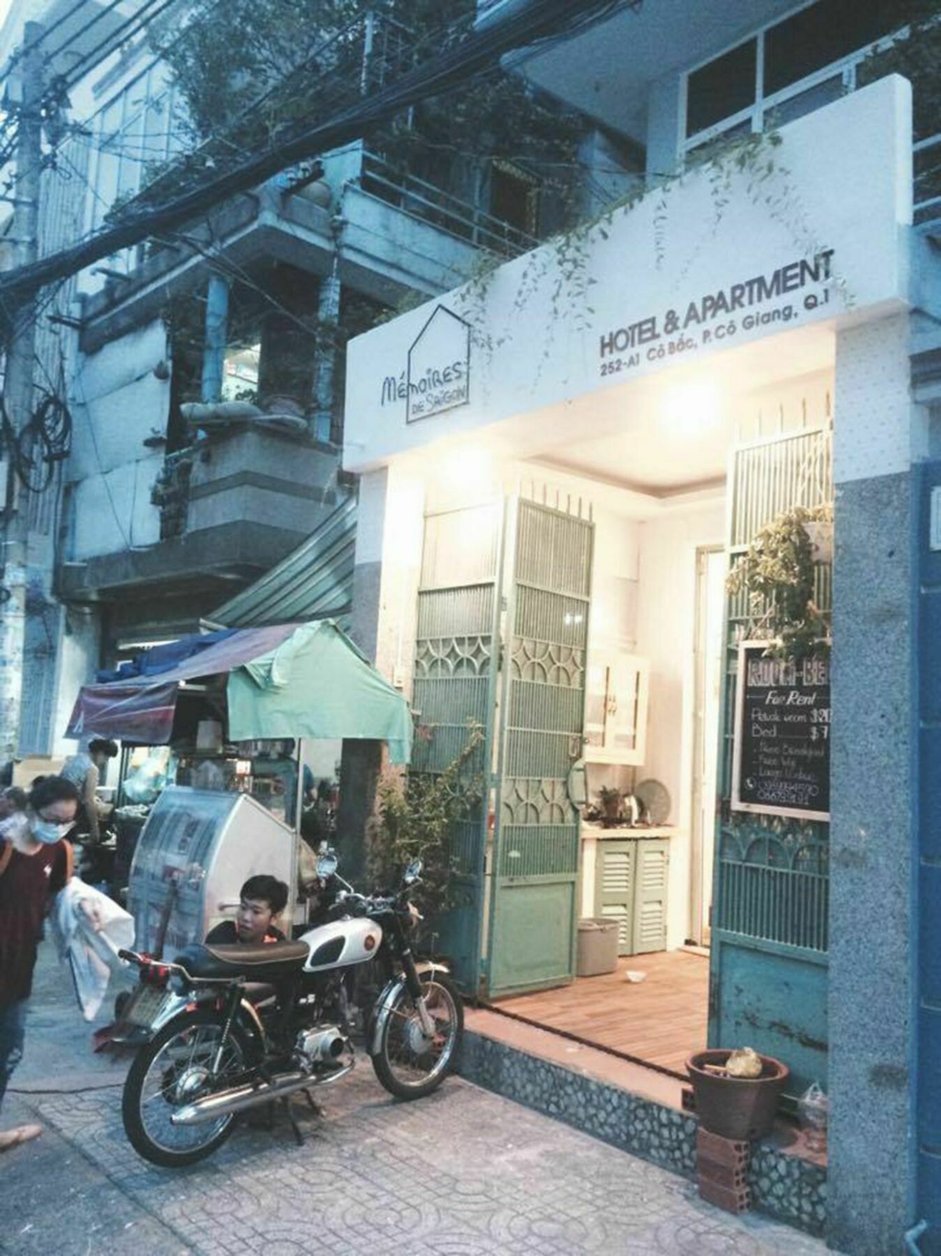 Memoires De Saigon Hostel Хошимин Екстериор снимка